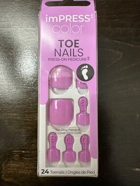 imPRESS Press-On Toe Nails in Bright Lilac